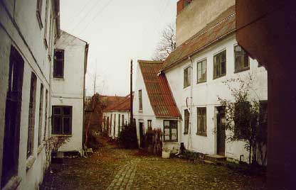 tidligere g�rd