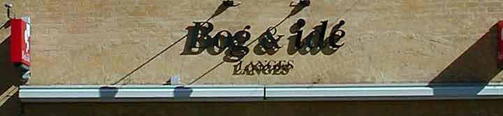 facade 2001