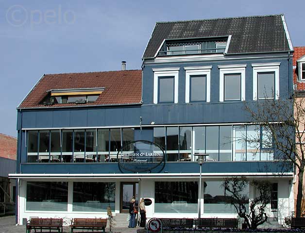 Sct. Peders Kirkeplads 1