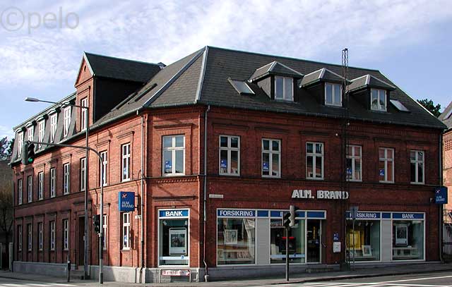 Farimagsvej 36, Jernbanegade 16