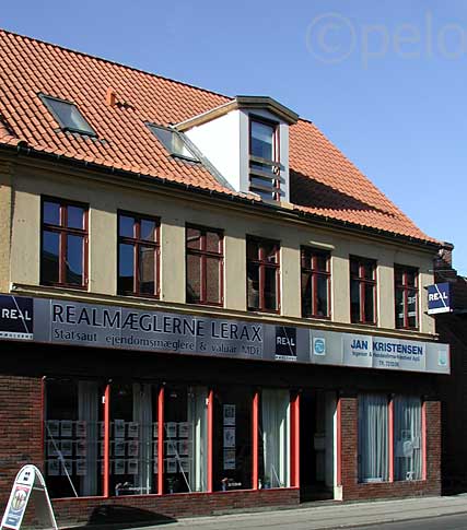 K�bmagergade 10