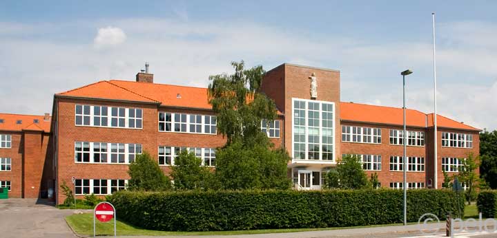N�stved Gymnasium